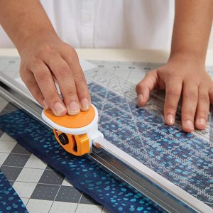 Fiskars Rotary Cutter and Ruler Combo, 6×24 Inch