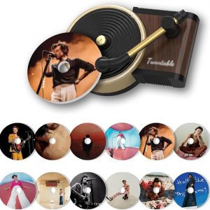 Car Air Freshener Record Player Air Freshener Car Accessories for Women Pop Singer Album Covers Aromatherapy, Vent Clips Decoration Car Diffuser Air Freshener, Gift for Fans